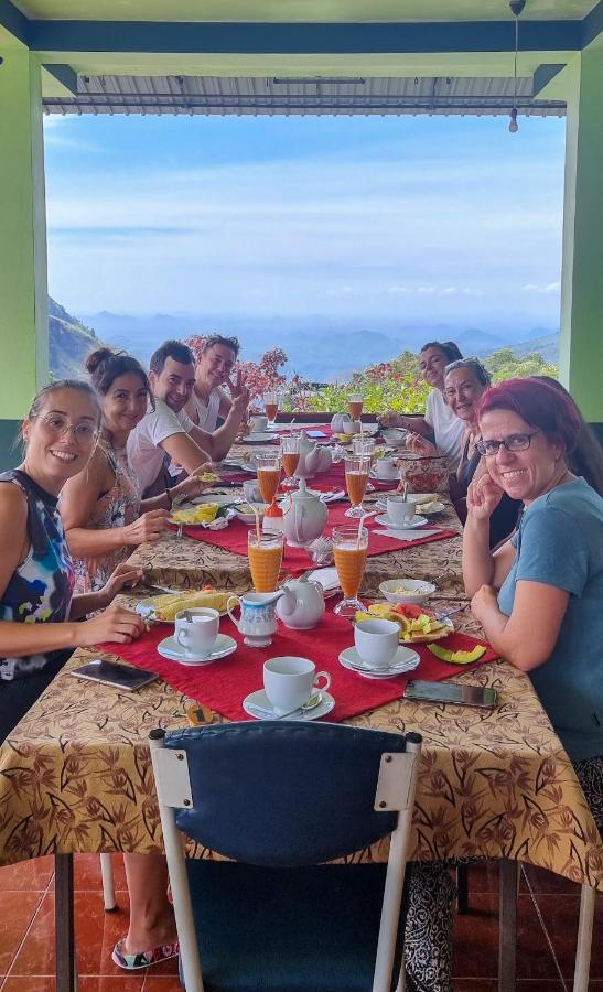 Hilltop Guest House Ella Bagian luar foto