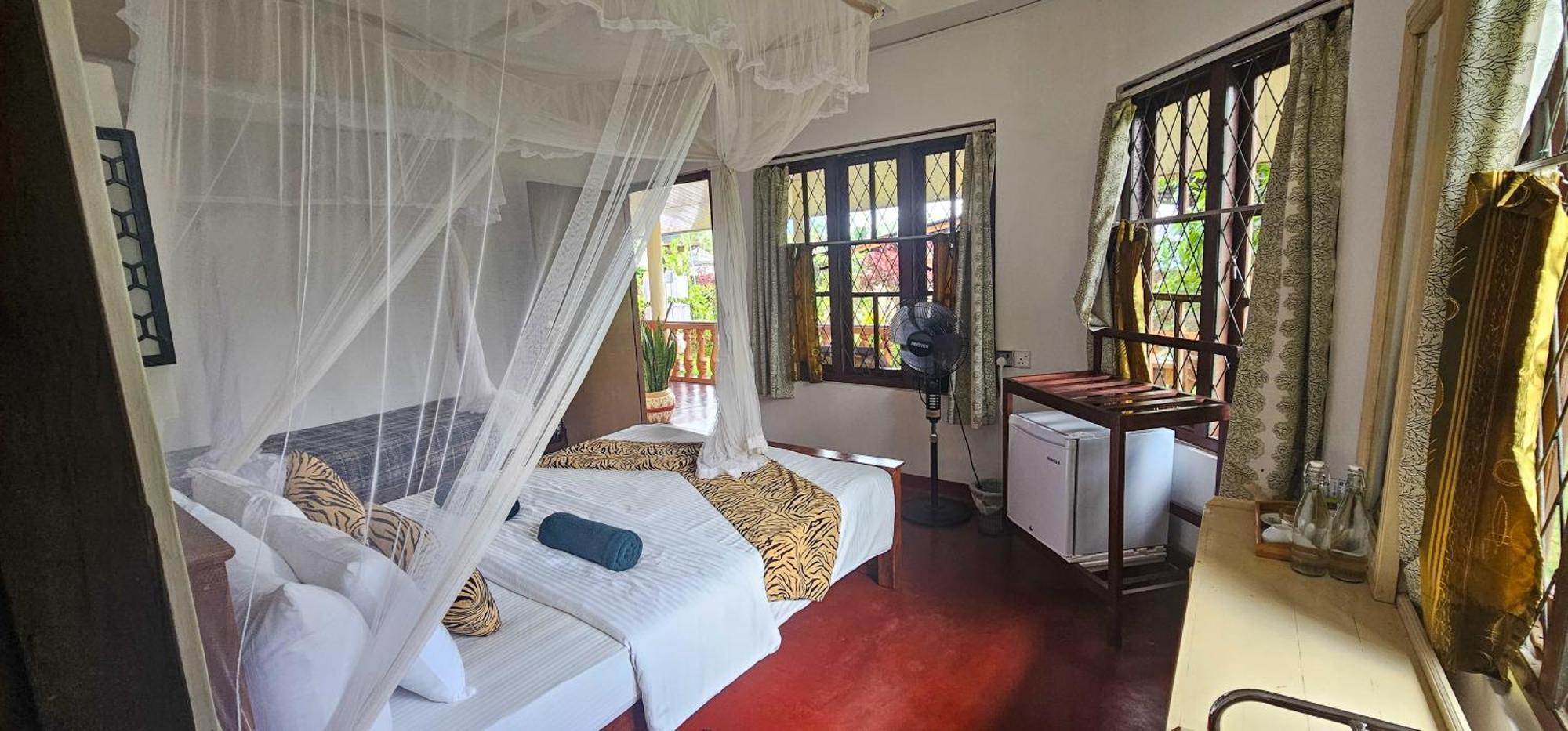 Hilltop Guest House Ella Ruang foto