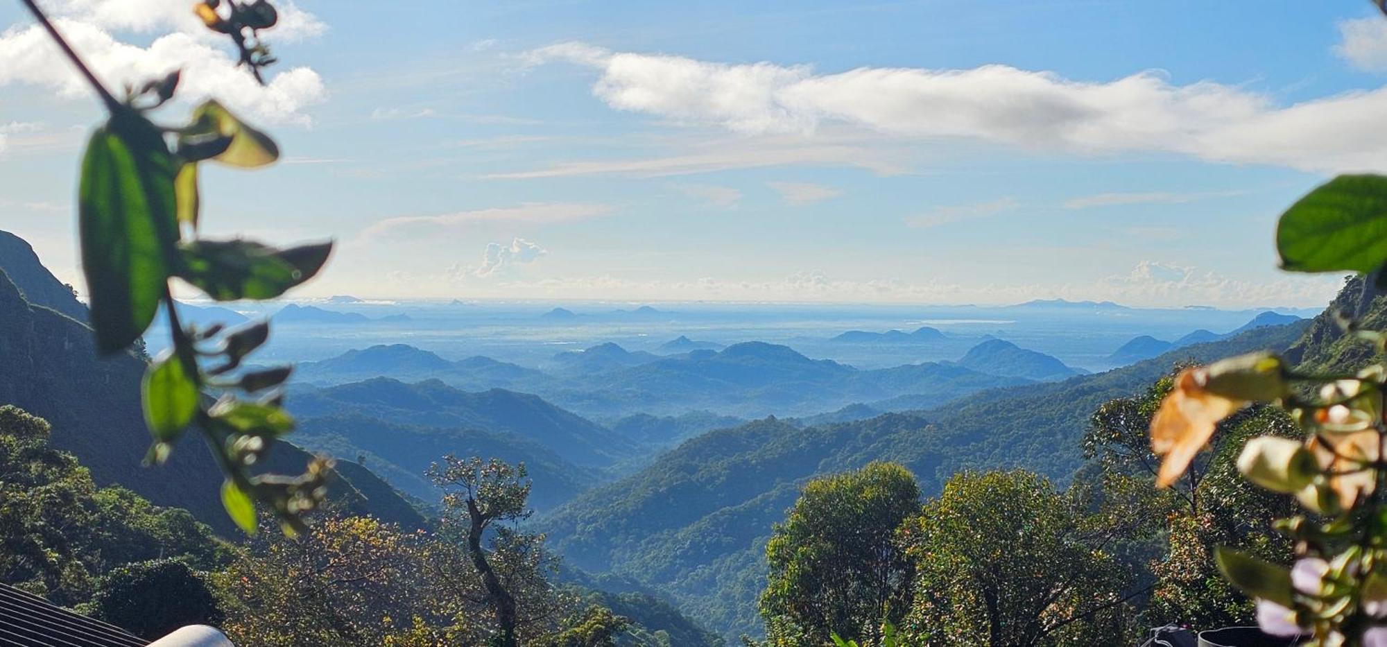 Hilltop Guest House Ella Bagian luar foto