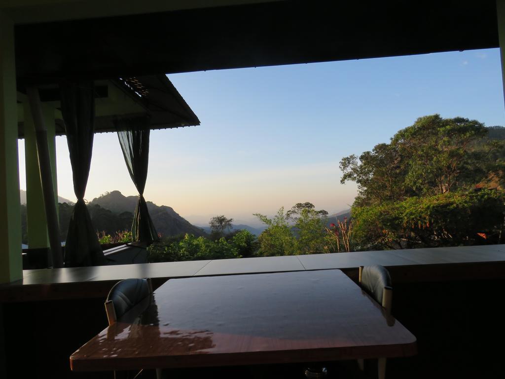 Hilltop Guest House Ella Bagian luar foto